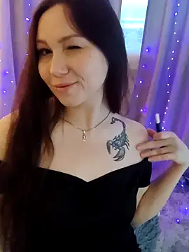  San Sara  online show from 12-17-25, 07:25