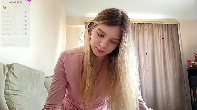 FruityXo online show from 07-18-26, 11:14