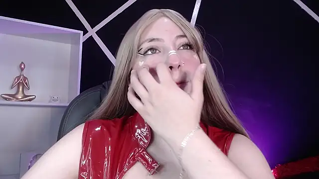 Lulugh  online show from 09-18-25, 05:04