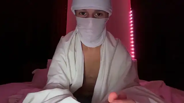 holydirt luxeno1 online show from 10-06-25, 06:27