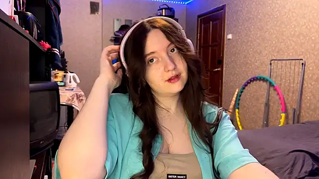 LauretteRagar online show from 11-10-25, 09:25