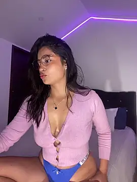 MiaAlarie online show from 02-14-26, 07:27