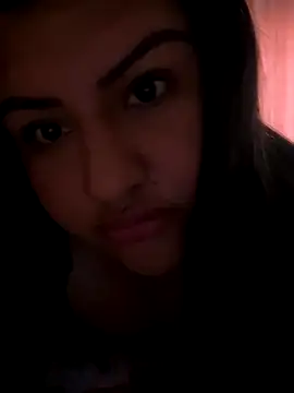 Snapshot of Regina_Escobar chatting on 09-20-25, 07:37 Regina Escobar online show from 09-20-25, 07:37