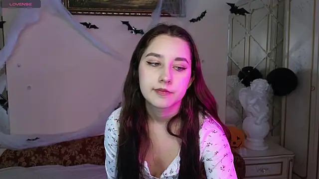 Eva Maller online show from 11-01-25, 04:47