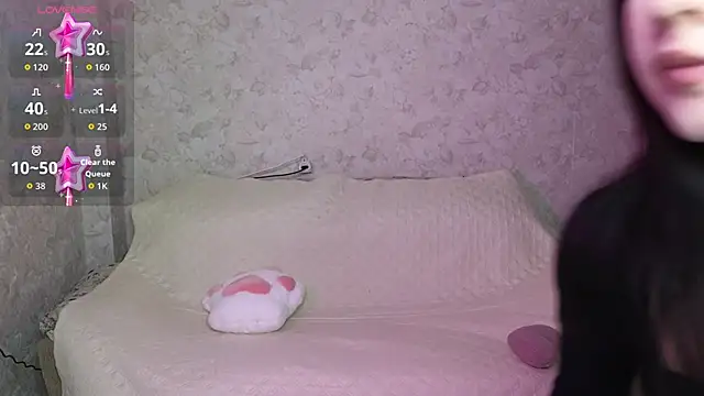 Eva Maller online show from 04-10-26, 09:14