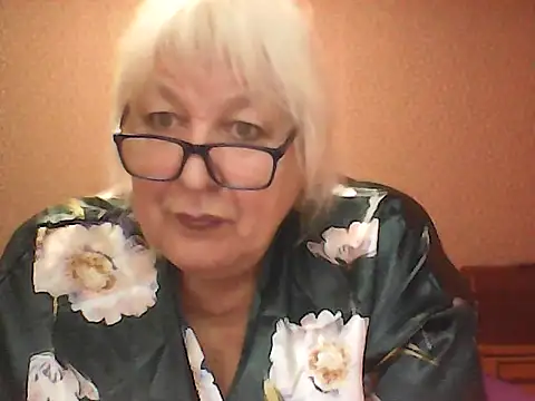 Alexia64231 online show from 10-13-25, 01:16