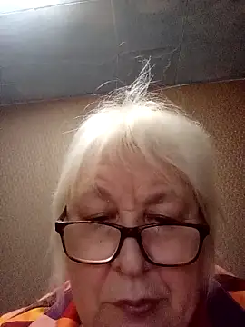 Alexia64231 online show from 11-20-25, 04:01