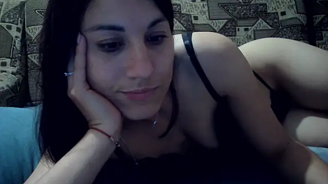 Snapshot of kiss_lovely_ chatting on 05-16-26, 09:35 kiss lovely online show from 05-16-26, 09:35