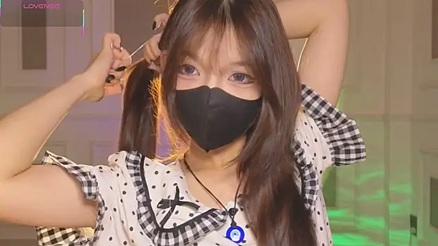      Panda      online show from 03-12-26, 08:04