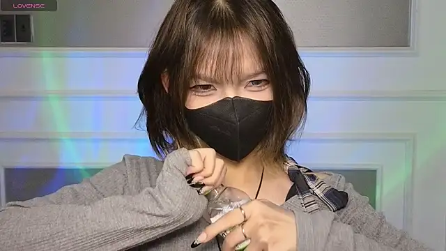      Panda      online show from 04-19-26, 06:07