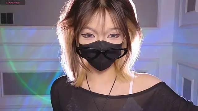      Panda      online show from 05-14-26, 09:54