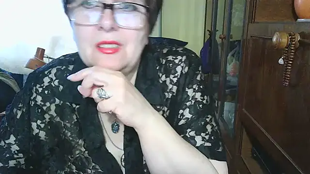 VeronicaGold511 online show from 03-28-26, 07:30