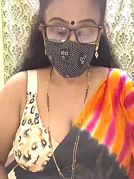 sweet-lotus online show from 10-19-25, 06:52