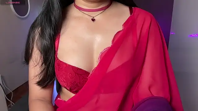 Snapshot of Ms_Seductive07 chatting on 08-01-26, 03:33 Ms Seductive07 online show from 08-01-26, 03:33