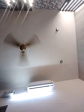 Cute-Janvi20 online show from 04-18-26, 05:44