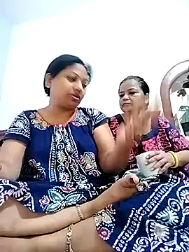 Snapshot of Cute-Janvi20 chatting on 07-06-26, 05:15 Cute-Janvi20 online show from 07-06-26, 05:15