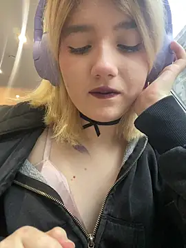 Cherry   Blossom online show from 10-26-25, 11:16