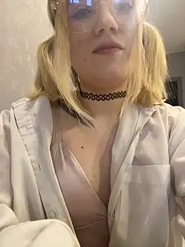 Cherry   Blossom online show from 12-21-25, 10:11