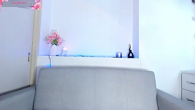 Alykass online show from 11-18-25, 02:21