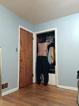 funandfreakyguy 97 online show from 12-22-25, 10:51