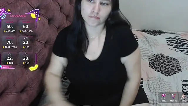 victoriadaniela online show from 12-18-25, 10:27