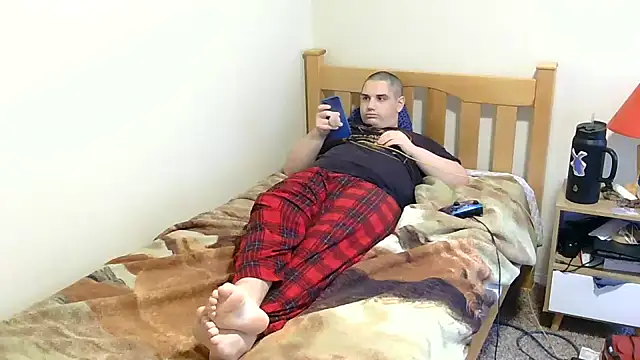 Breyyyyyyyy online show from 11-19-25, 09:48