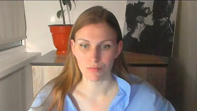 Snapshot of JuliaMuuun chatting on 03-27-26, 07:13 JuliaMuuun online show from 03-27-26, 07:13