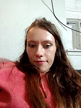 Wonderland97 online show from 12-21-25, 07:21