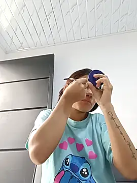 Little-Pussy-Sweet online show from 11-26-25, 01:23