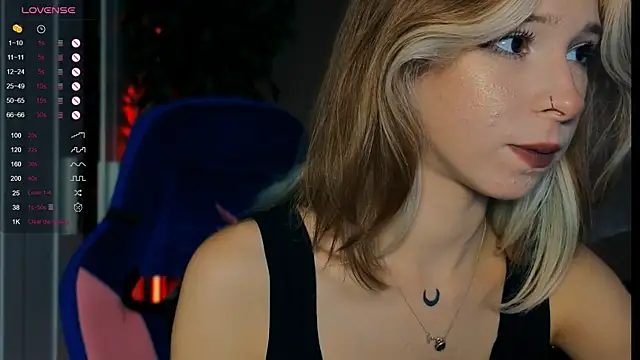 MiSeki online show from 10-31-25, 12:11