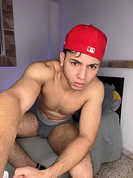 max valiant1 online show from 10-26-25, 01:33