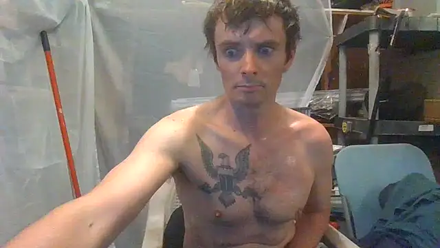 Snapshot of RichardW chatting on 06-28-26, 02:50 RichardW online show from 06-28-26, 02:50