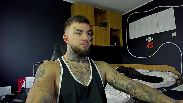 Chrisjordan66 online show from 11-18-25, 07:13