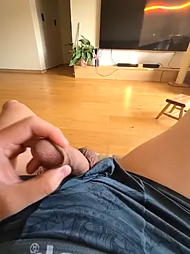 renhedhr online show from 12-17-25, 07:25