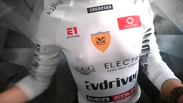 BritneyXKittensx online show from 11-17-25, 08:20