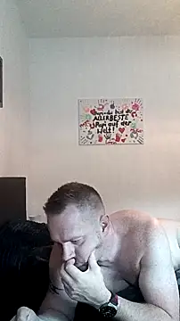 Snapshot of HotMichiSG chatting on 11-02-25, 08:06 HotMichiSG online show from 11-02-25, 08:06