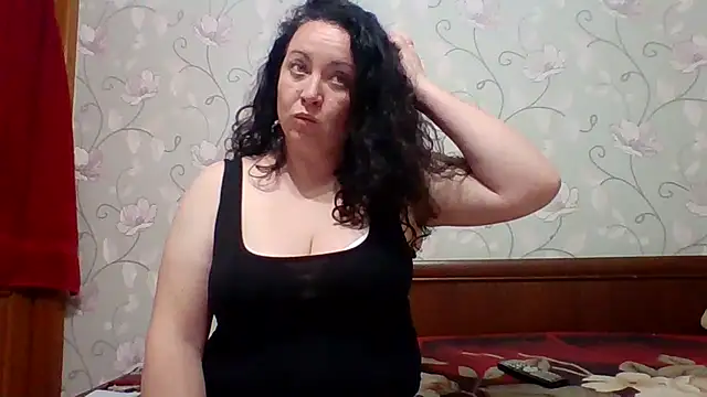Snapshot of Velvet3451 chatting on 05-18-26, 06:03 Velvet3451 online show from 05-18-26, 06:03
