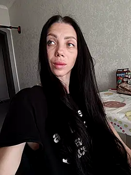 Snapshot of Princessa99885 chatting on 05-05-26, 06:21 Princessa99885 online show from 05-05-26, 06:21
