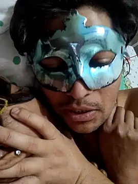 Radhika 01 online show from 12-18-25, 05:19