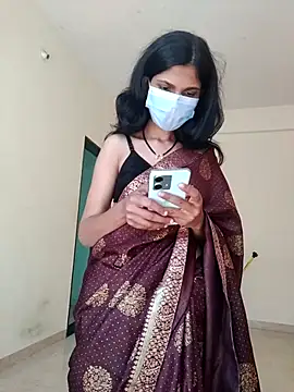 Shivani2002 online show from 12-20-25, 07:15