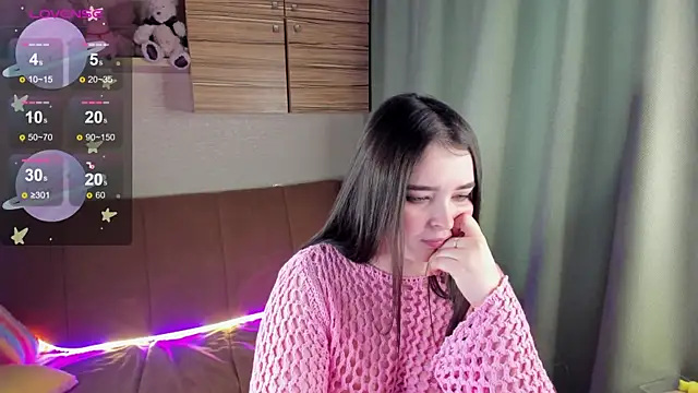 Alice next door online show from 11-23-25, 10:37