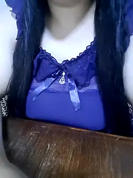 Madam-bezoul- online show from 10-11-25, 10:52