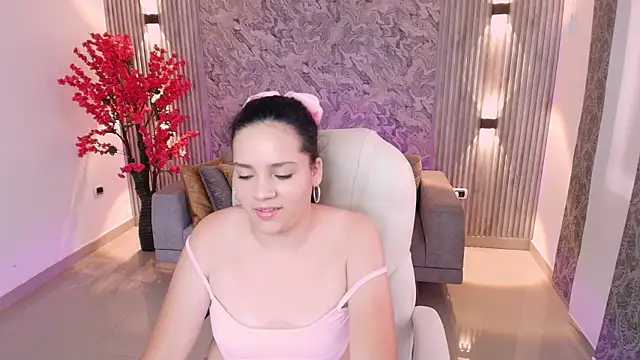 karlie small online show from 09-17-25, 07:37