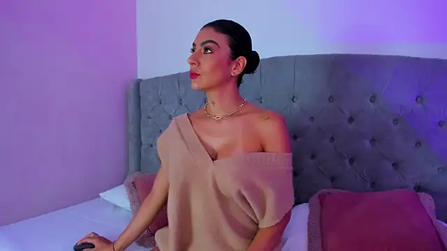 BianncaRibeiro online show from 05-20-26, 09:10