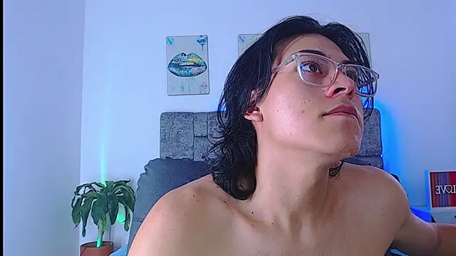 dirty model online show from 09-15-25, 10:21