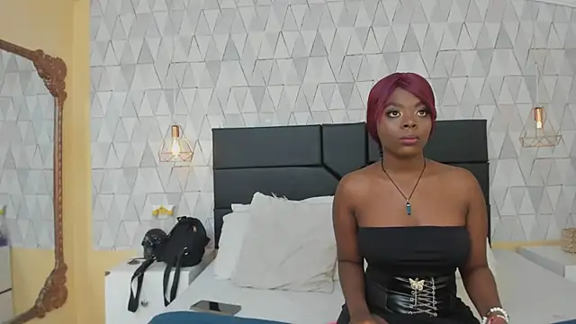 OliviaGarciaa online show from 12-02-25, 09:43