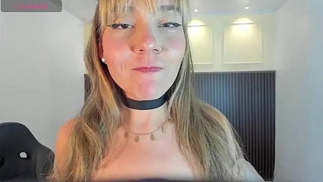 MELISSAROUGE online show from 06-04-26, 07:42