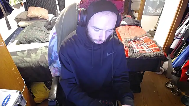 womenhateme69 online show from 12-05-25, 02:25