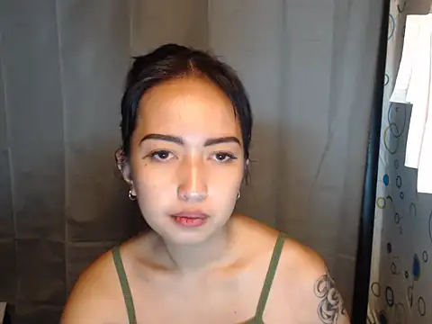 Snapshot of Soft_Angel8 chatting on 05-09-26, 06:29 Soft Angel8 online show from 05-09-26, 06:29