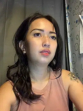Snapshot of Soft_Angel8 chatting on 05-11-26, 06:08 Soft Angel8 online show from 05-11-26, 06:08